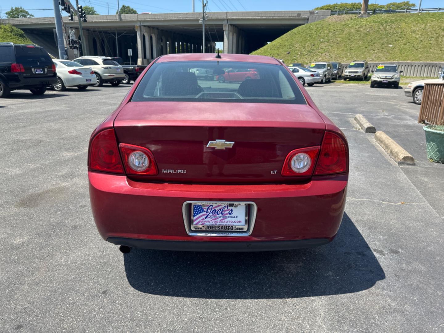 2008 Red Chevrolet Malibu LT2 (1G1ZJ57B18F) with an 2.4L L4 DOHC 16V engine, located at 5700 Curlew Drive, Norfolk, VA, 23502, (757) 455-6330, 36.841885, -76.209412 - Photo#4